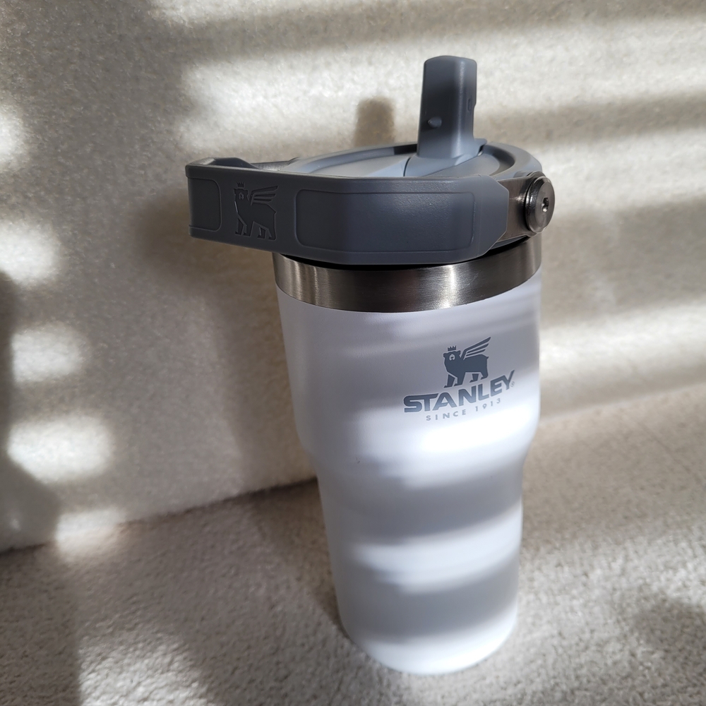 Stanley White Travel Mug with Gray Lid 20 Oz